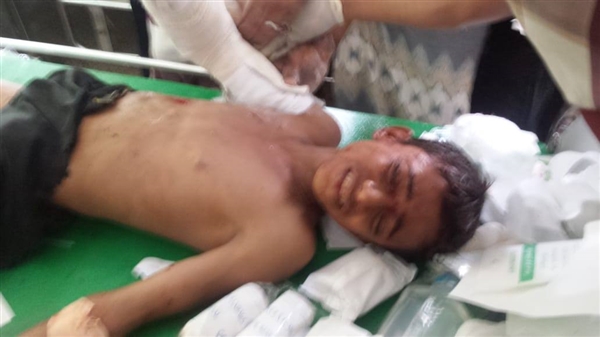 قذائف الحوثي تخلف قتلى وجرحى بمدينة حيس