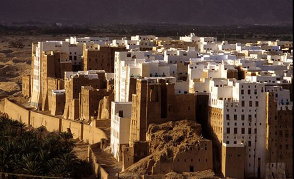 صحيفة تركية تتحدث عن "مانهاتن اليمن"