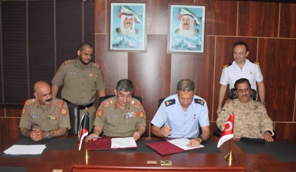 الكويت توقع اتفاقية عسكرية مع تركيا