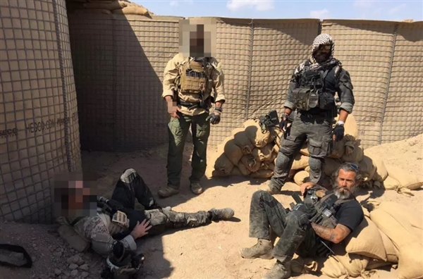 الإعلام الأمريكي: الإمارات مولت مرتزقة أمريكيين لتنفيذ اغتيالات ضد حزب الإصلاح في عدن