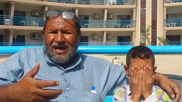 الطفل "عزام".. يحكي قصة 20 يوماً قضاها في سجون الحوثي