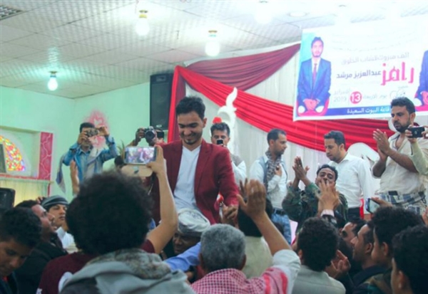 "رامز".. عريس مقاوم تحدى الإعاقة وقصة صمود يعجز التاريخ عن نسيانها