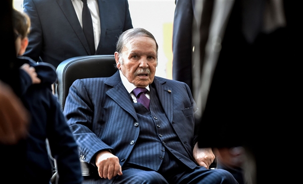 مرشح واحد للمعارضة الجزائرية في مواجهة الرئيس بوتفليقة