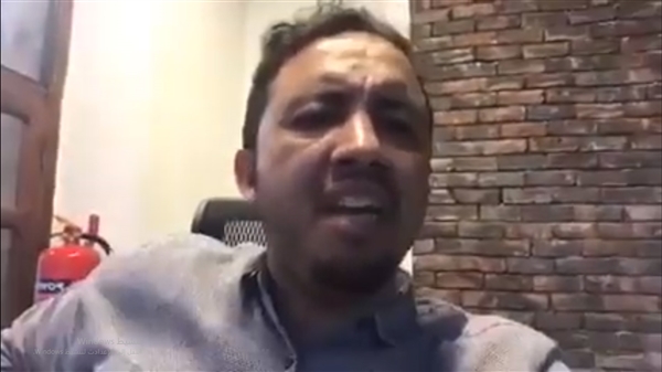 قيادي حوثي يتهم اليمنيين بـ "اليهودة" ويتوعدهم بالترحيل من اليمن