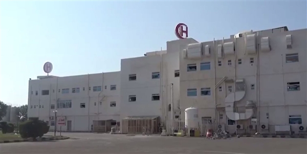 الحوثيون يعاودون قصف مشفى ومقراً للجنة إعادة الانتشار في الحديدة