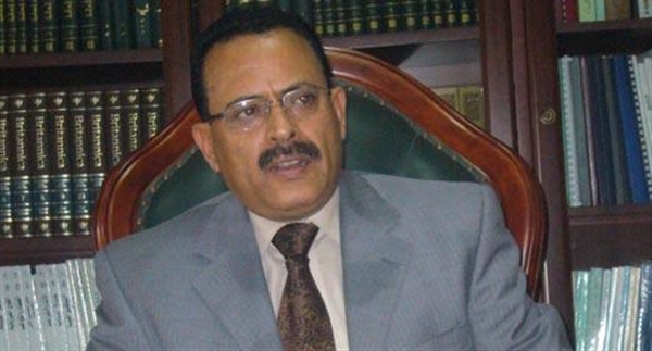 جماعة الحوثي المسلحة تقتحم منزل صالح سميع في صنعاء