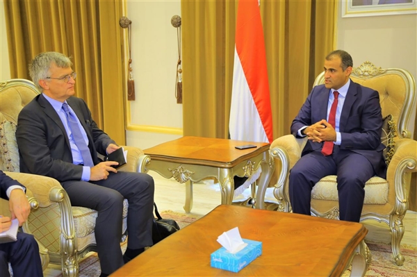 اليمن يجدد ترحيبه بدعوة السعودية لحوار جدة