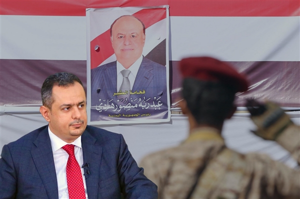 رئيس الحكومة عودة الدولة إلى عدن انتصار لأبناء الشعب