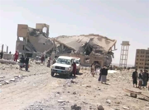 مقتل 50 مختطفا بغارات جوية بذمار..والتحالف:الموقع "عسكري"