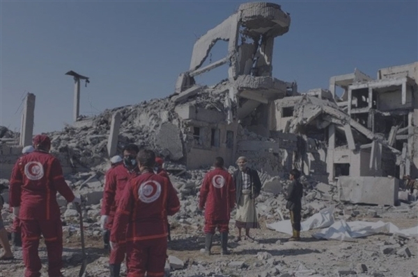 الحكومة اليمنية تدعو للتحقيق في قصف سجن ذمار