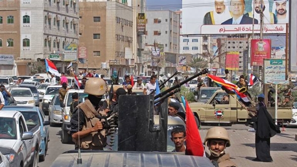 مسؤول أمريكي : تمرد الانتقالي يخدم إيران وأدواتها باليمن
