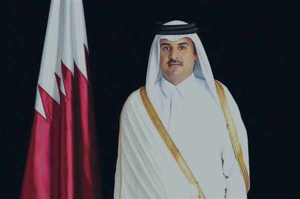 أمير قطر يصدر قرارا مهماً بشأن العمالة الوافدة
