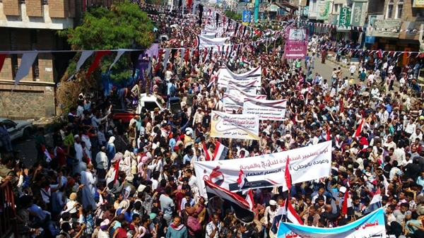 مهرجان حاشد في تعز إحياء لذكرى ثورة سبتمبر المجيدة