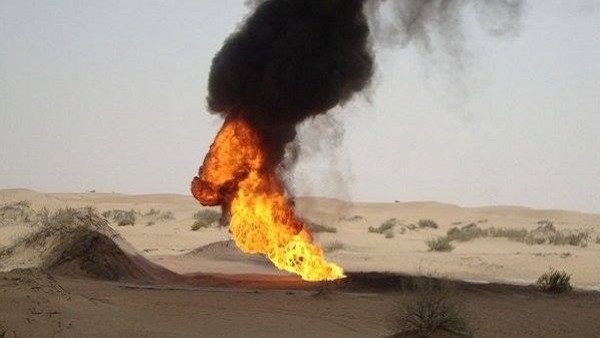 مسلحو الانتقالي يفجرون أنبوبا للنفط الخام في شبوة