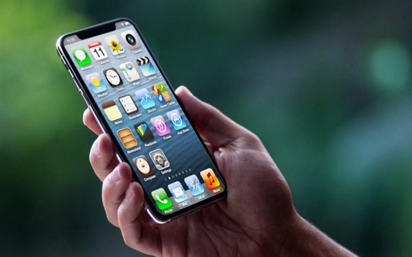 تحديث يتيح للمستخدمين منع أبل من تسجيل محادثاتهم