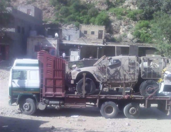 الإمارات تسحب أسلحتها من اللواء 35 و "أبو العباس" في تعز