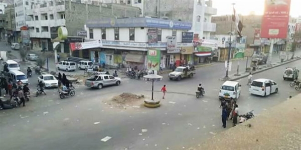 اندلاع اشتباكات عنيفة وسط مدينة تعز