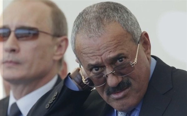 أَغْبَى مَنْ طَالَبَ يوماً بِثَأر!