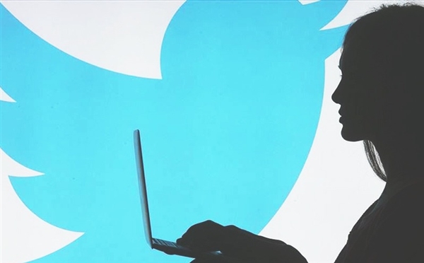 حظر الإعلانات السياسية على "تويتر" نهاية نوفمبر