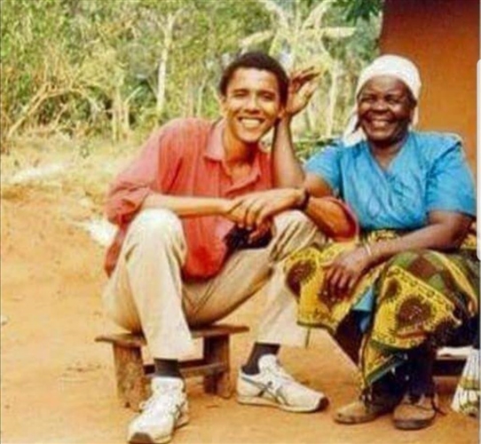 رأسٌ أسود في البيت الأبيض!