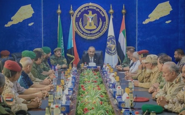 المجلس الانتقالي الجنوبي ينقلب على اتفاق الرياض ويجدد تمسكه بالانفصال