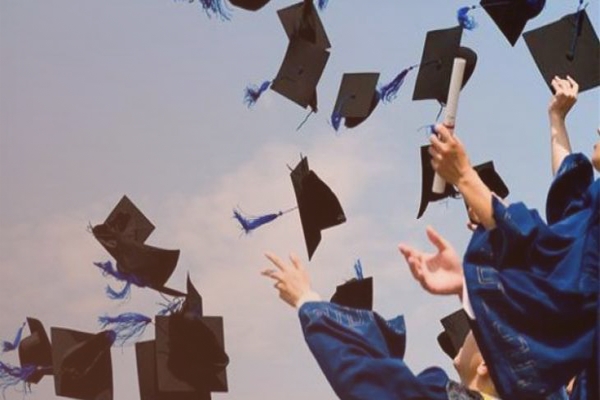 منح دراسية مجانية لليمنيين في أوروبا (رابط التسجيل)