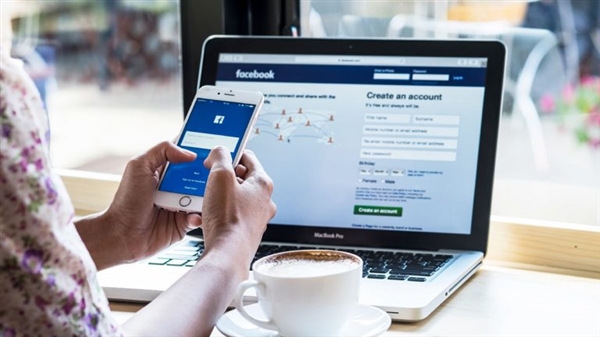 احذر.. هذه الأداة تسرق كلمة مرور حسابك على ”فيسبوك“