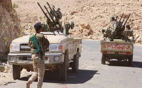 القبض على مسلحين اغتالا إمام مسجد في حضرموت