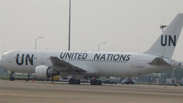 الحوثيون يمنعون أعضاء بعثة الأمم المتحدة من دخول صنعاء ويجبروهم على العودة