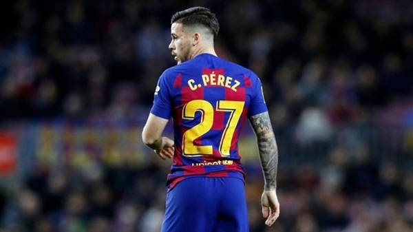 صحيفة: برشلونة أتم الاتفاق مع روما بشأن رحيل كارليس بيريز