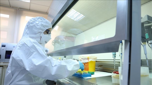 فيروس كورونا يفتك بمدير مستشفى ووهان الصينية