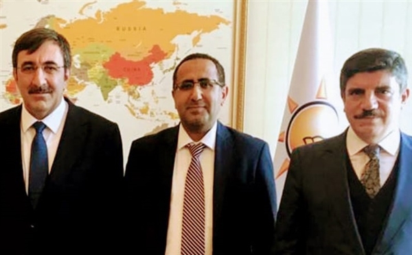 رئيس مركز يني يمن يلتقي نائب رئيس حزب العدالة والتنمية ومستشار أردوغان بأنقرة