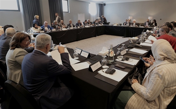 غريفيث يترأس اجتماعاً يبحث آليات استئناف العملية السياسية في اليمن