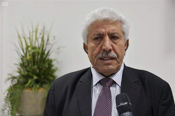 وزير الصحة يؤكد خلو اليمن من "كورونا" واتخاذ إجراءات احترازية في المنافذ