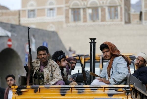 مليشيا الحوثي تبدأ بمصادرة منازل البرلمانيين الموالين للشرعية في صنعاء