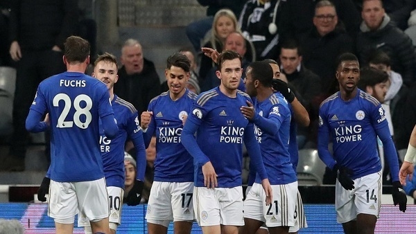 الليلة.. ليستر سيتي يواجه أستون فيلا في الدوري الإنجليزي