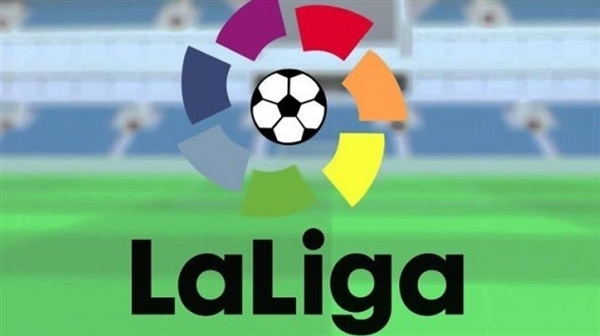 كورورنا .. تأجيل منافسات الدوري الإسباني لكرة القدم