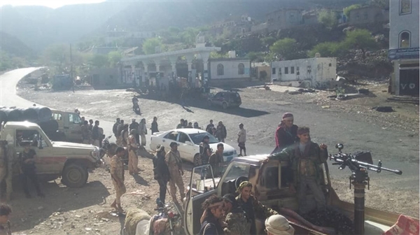 مقتل مدنيين إثر قذيفة أطلقتها مليشيات الحوثي في تعز