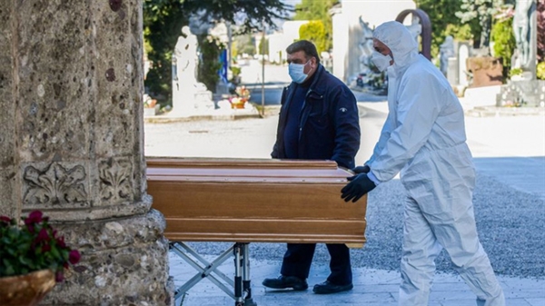 إيطاليا تتجاوز الصين في أعداد وفيات كورونا