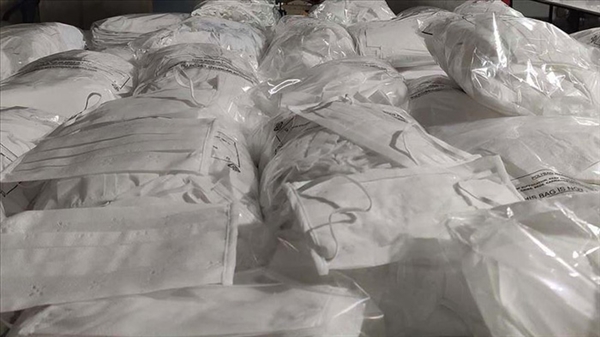 توزيع كمامات مجانية لسكان إسطنبول عبر الصيدليات