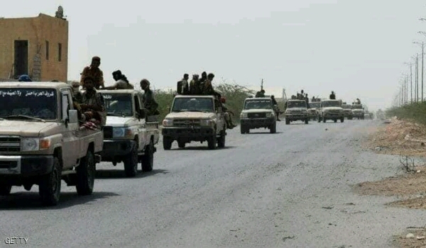 بالتزامن مع تحشيد عسكري.. عميد بالجيش يعلن مهلة 48 ساعة لانسحاب الانتقالي وتسليم أبين