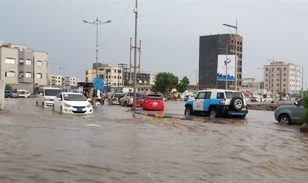 المالية تعلن تعزيز حساب محافظة عدن بمليار ريال لمواجهة آثار السيول