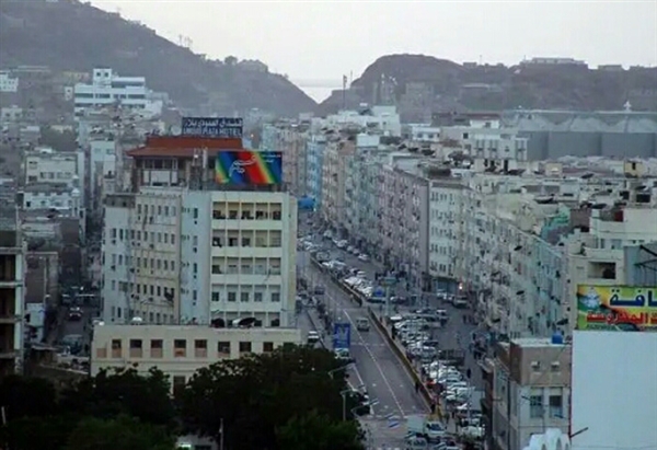 كورونا.. الانتقالي المدعوم إماراتياً يفشل بفرض حظر تجوال شامل في عدن