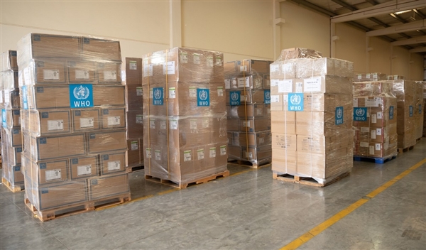 الحكومة: مليشيا الحوثي تنهب امدادات طبية لمواجهة كورونا وتبيعها بالأسواق