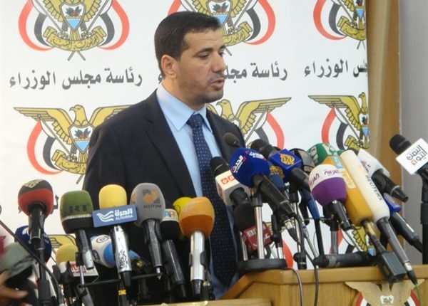 الحكومة: الأنباء الواردة من صنعاء وإب مروعة ونطالب بتحقيق دولي في تعامل الحوثي مع كورونا