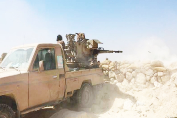 مأرب.. الجيش الوطني يعلن إفشال هجوم جنوب صرواح وأسر قيادات حوثية