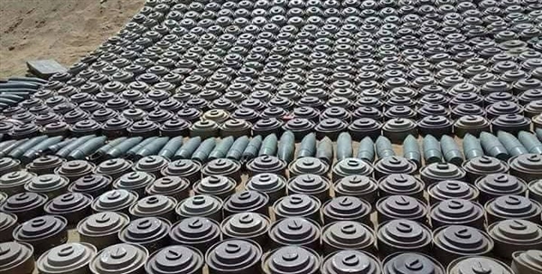 انتزاع ألف و 13 لغم وقذيفة وعبوة ناسفة غرب تعز