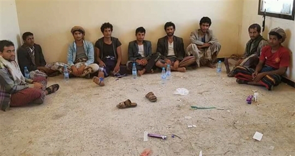 قوات الجيش تأسر 20 مسلحا حوثيا في البيضاء