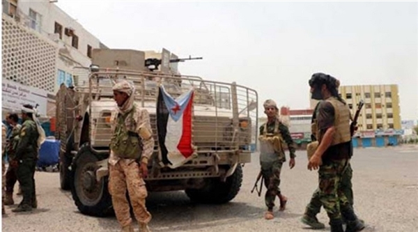 مليشيا الانتقالي تختطف مسؤولا أمنيا في سقطرى لإجباره على تسليم الختم