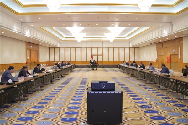 الحكومة: تصعيد الانتقالي غير مبرر ويهدف إلى عرقلة اتفاق الرياض